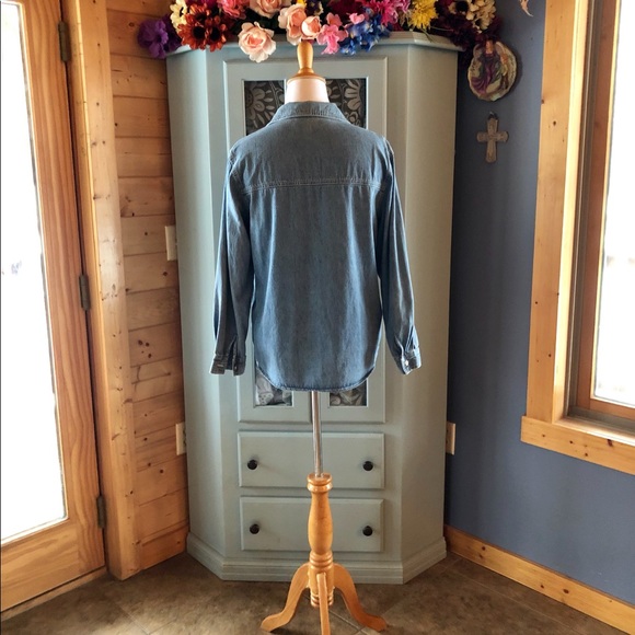 DENIM JACKET / Top. Zipper Front w/Pockets - Picture 4 of 7